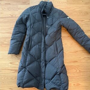 The North Face Women's Grey Puffer Coat